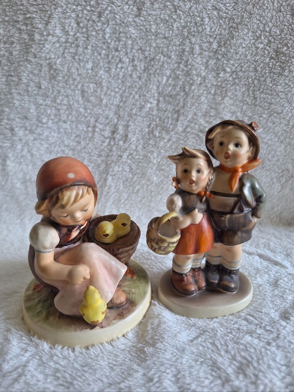 Vintage Goebel Hummel Figurines Lot Surprise 94 & Chick Girl 57 W.Germany